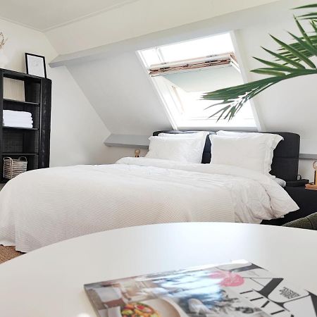 Guesthouse At The Amstel River With 2Br 2Ba And Garden Амстелвейн Екстериор снимка