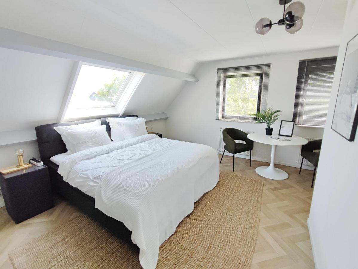Guesthouse At The Amstel River With 2Br 2Ba And Garden Амстелвейн Екстериор снимка