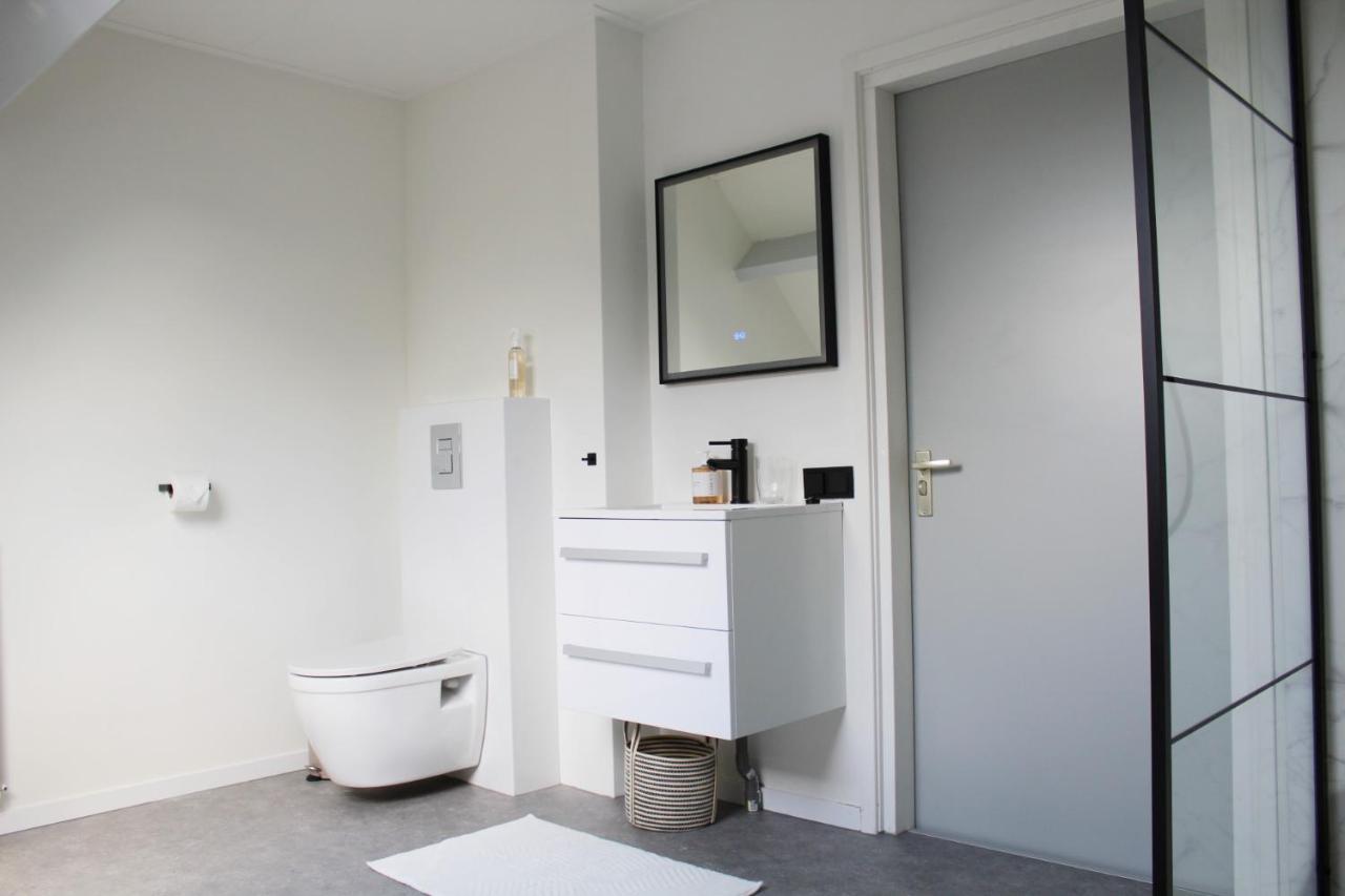 Guesthouse At The Amstel River With 2Br 2Ba And Garden Амстелвейн Екстериор снимка